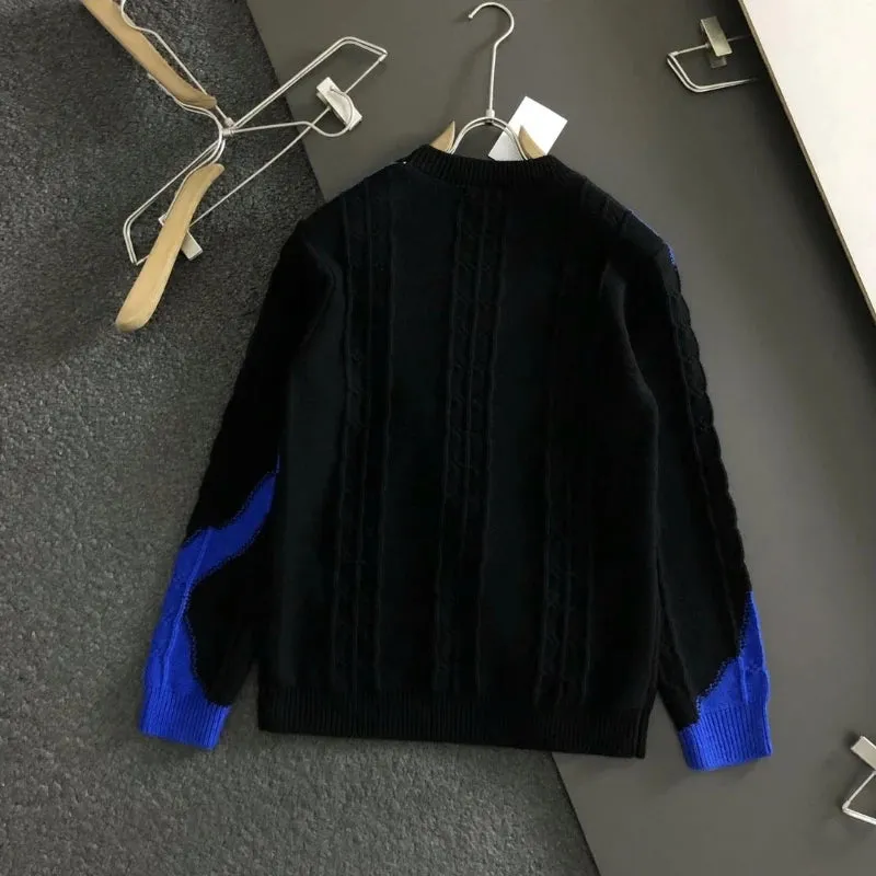 Abstract Pattern Fashion O-Neck Contrast Sweater