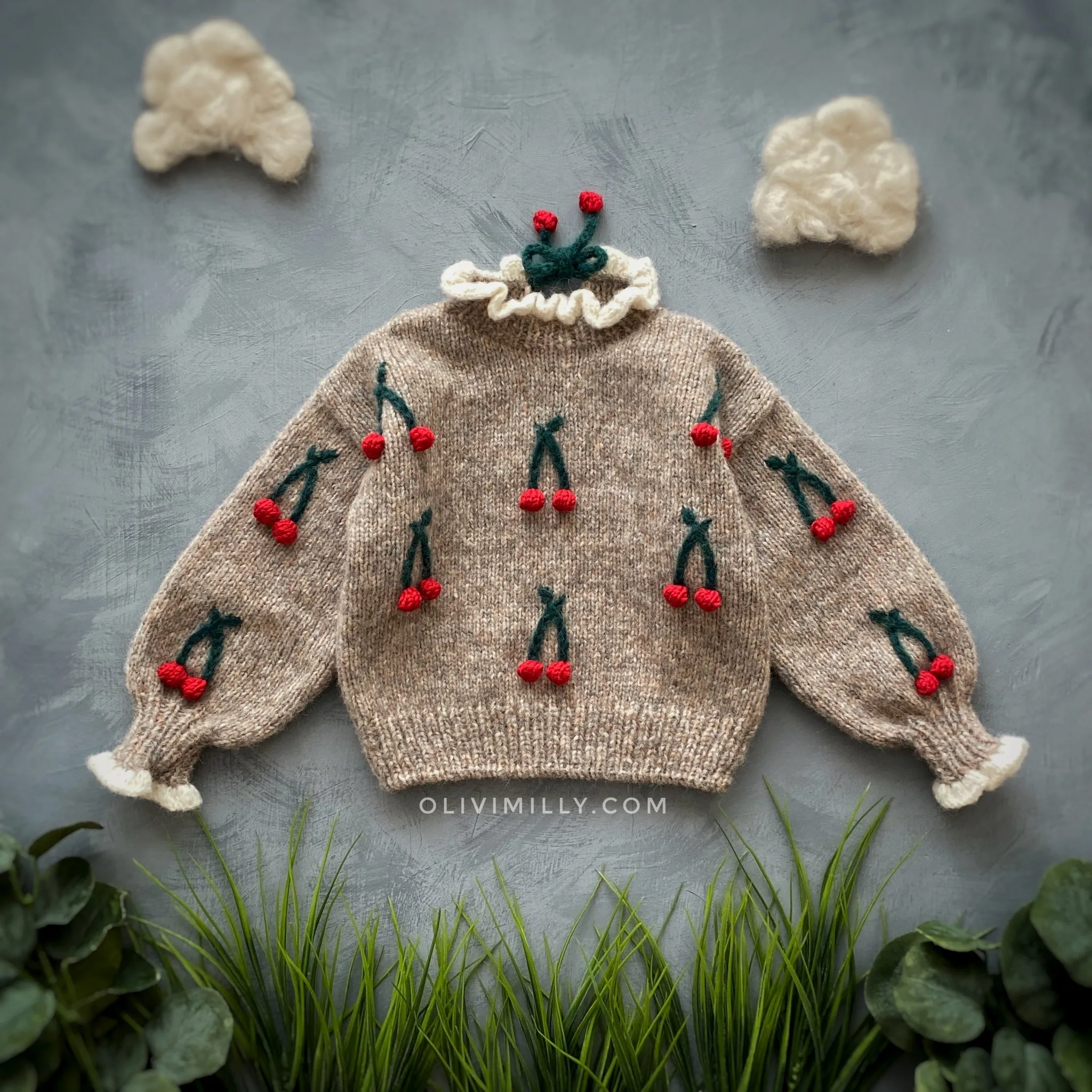 Cherries pullover | Beigebrown